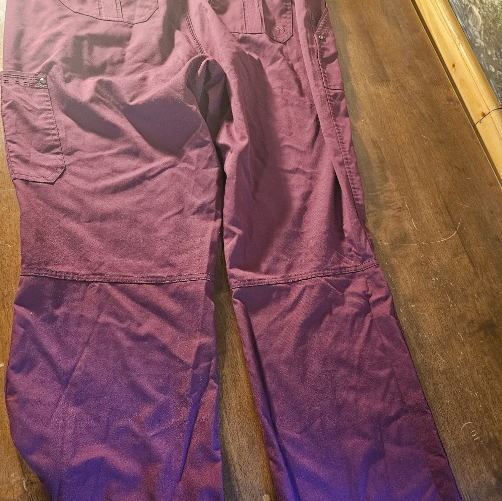 Purple Label Yoga Healing Hands Women Tori Scrub Pants  size large Wine Red - Picture 6 of 6